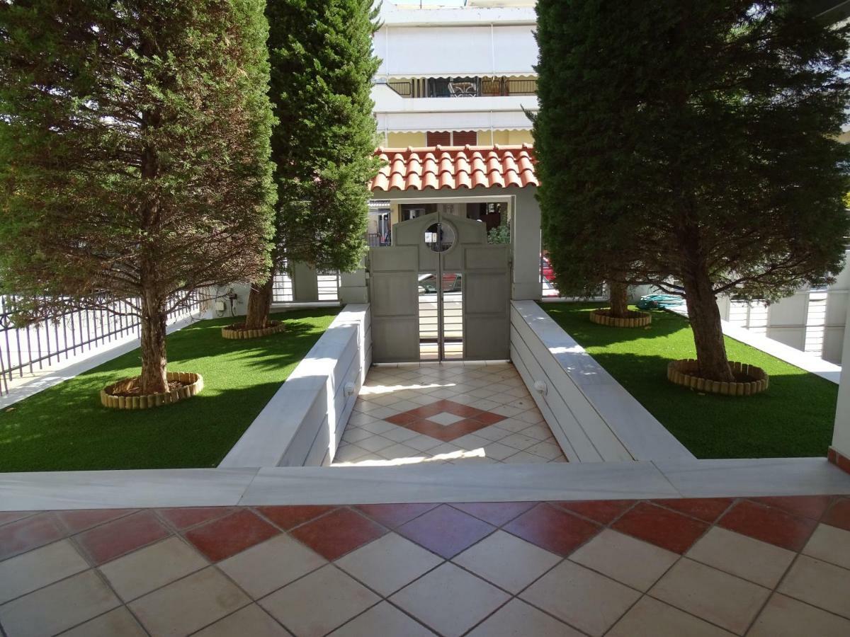 Dreamy Studio With Private Garden Atenas Exterior foto